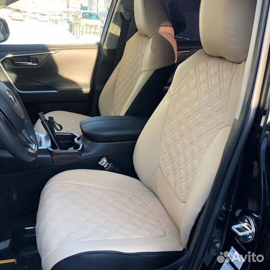 Чехлы Toyota Rav-4 (50) 3D ромб