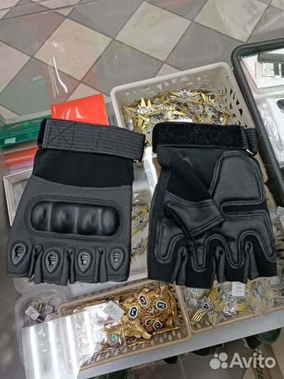 Перчатки тактические