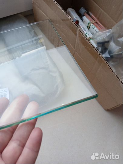 Полки стекло в обработке 6мм 869*284мм - 3шт