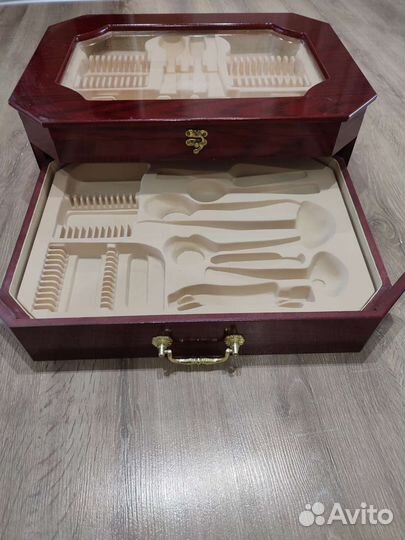Ящик из под столовых приборов