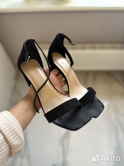 Туфли босоножки 39