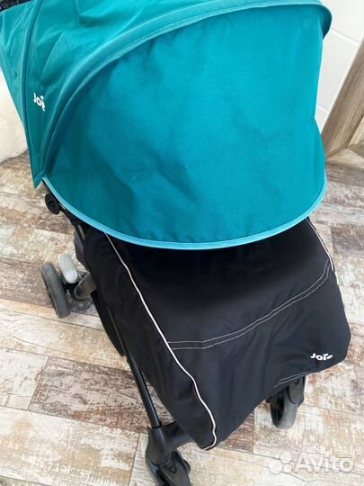 Прогулочная коляска joie muze