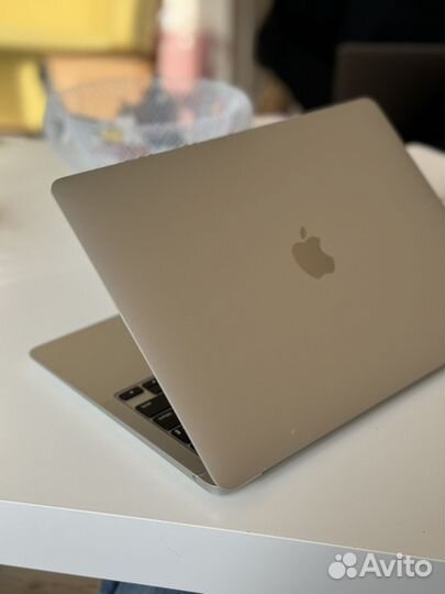 Apple MacBook Air 2020 256gb