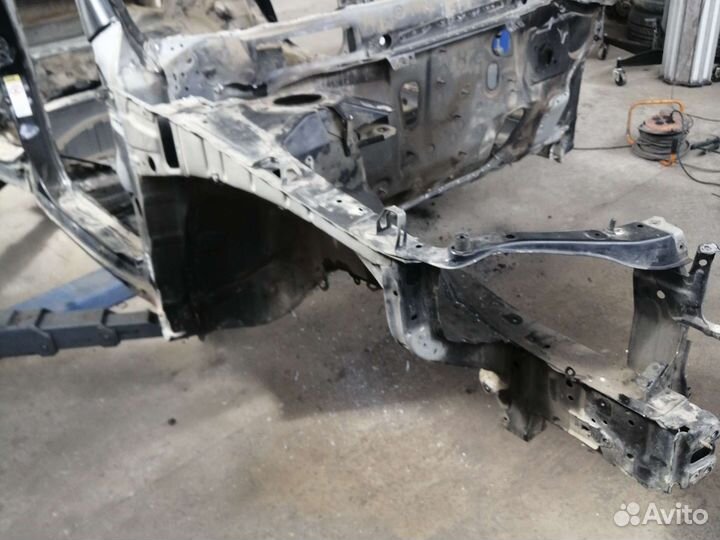 Порог toyota камри40