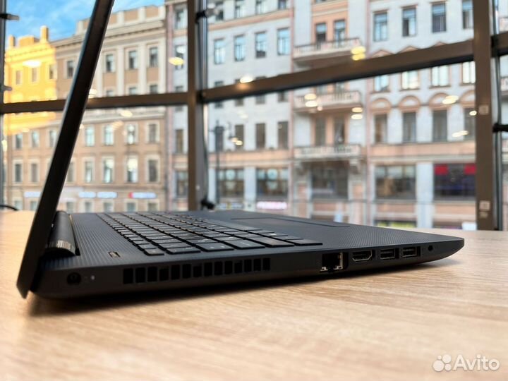 Ноутбук HP на i3