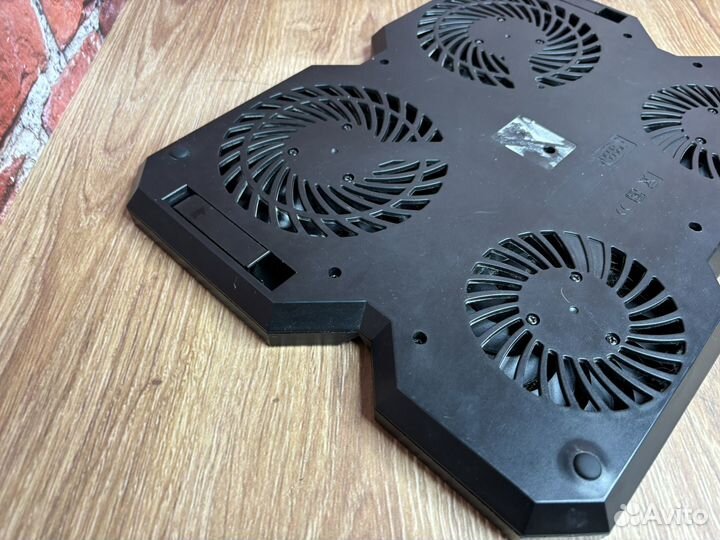 Подставка для охлаждения ноутбука 15.6