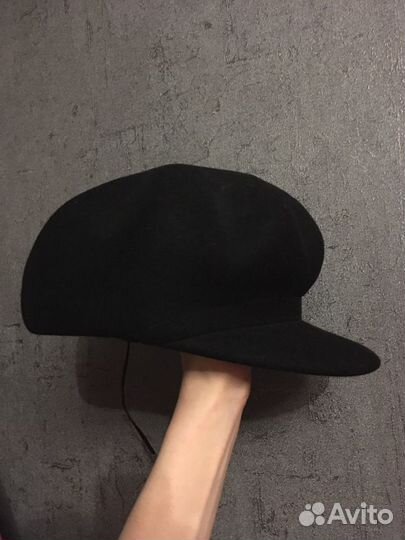 Шерстяная кепка