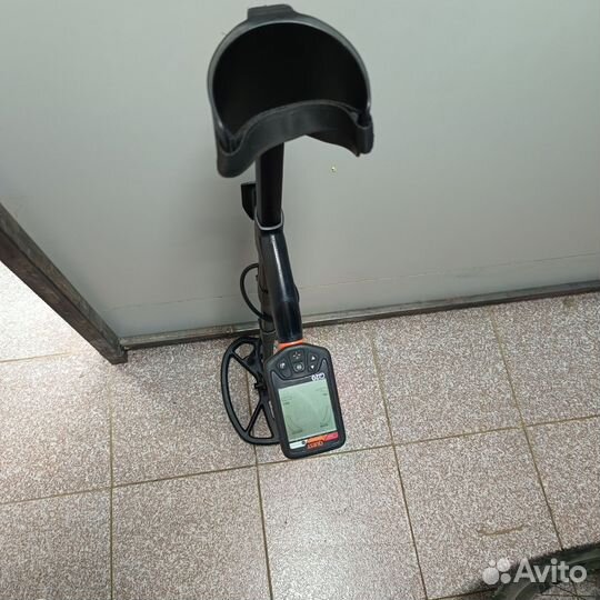 Металлоискатель quest Q20