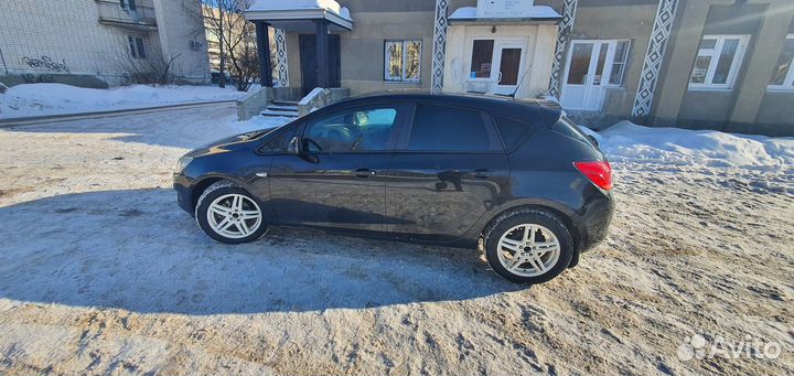 Opel Astra 1.6 AT, 2010, 190 444 км