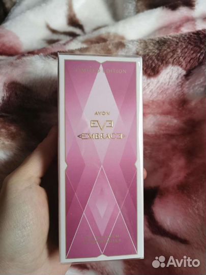 Парфюмерная вода avon Eve embrace