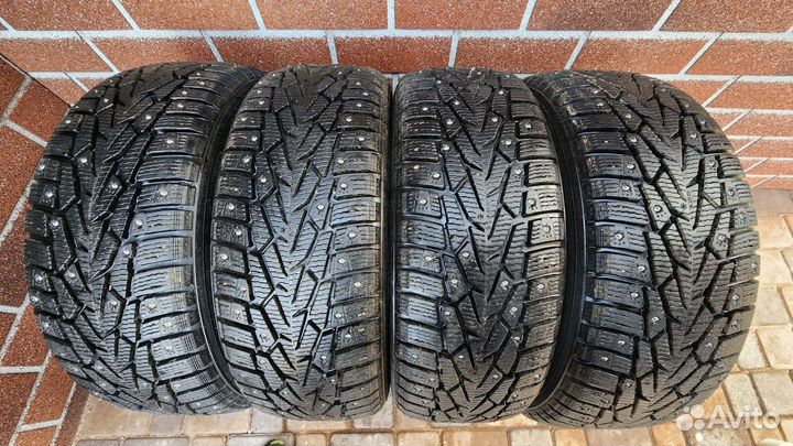 Nokian Tyres Nordman 7 SUV 215/65 R16