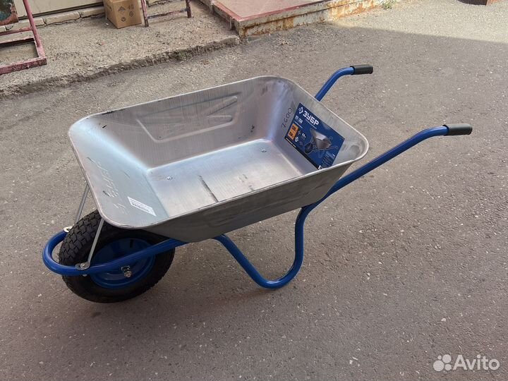 Тачка строительная Зубр пт-250