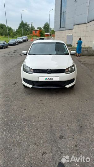 Volkswagen Polo 1.6 AT, 2011, 339 750 км