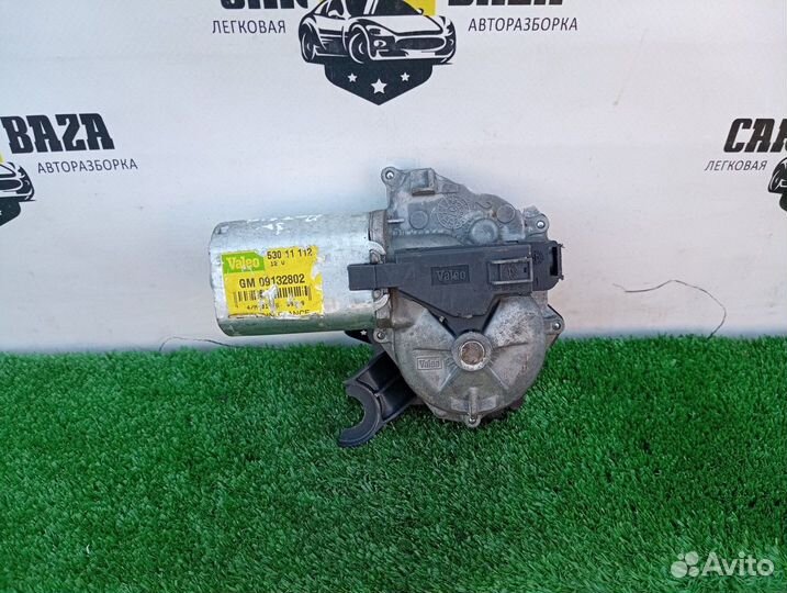 Моторчик стеклоочистителя Opel Astra