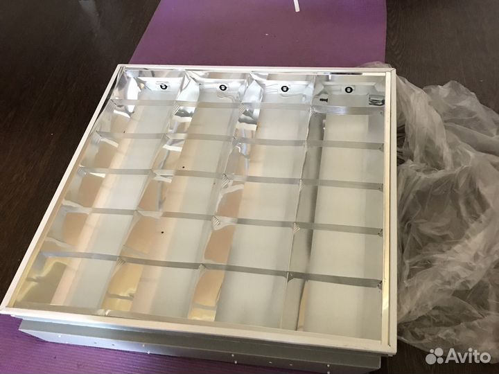 Светильник потолочный