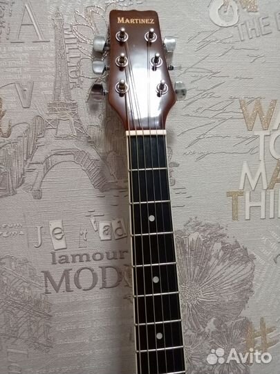 Акустическая гитара