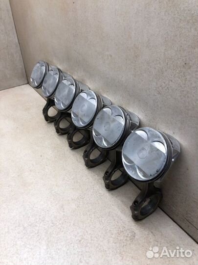 Поршень с шатуном Infiniti Fx 35 S50 VQ35DE 2007