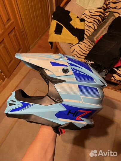 Кроссовый шлем Hizer