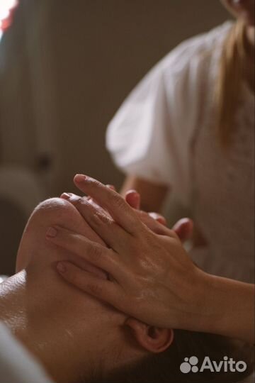 Массаж лица на дому у заказчика