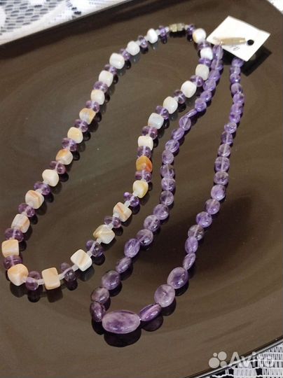 Бусы из натуральных камней