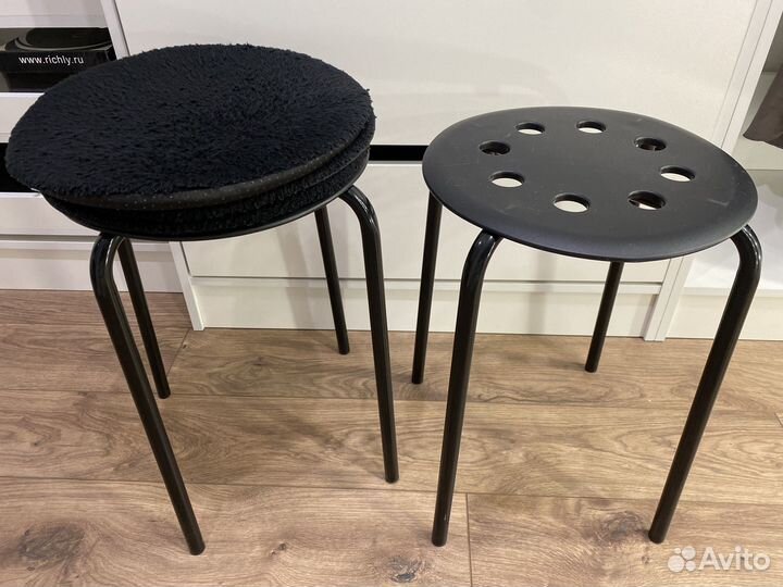 Табурет Икеа Мариус 32х40х45см, черный