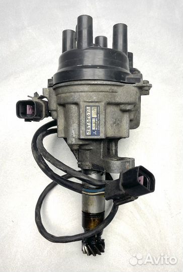 Мицубиси Распределитель зажигания (трамблер)