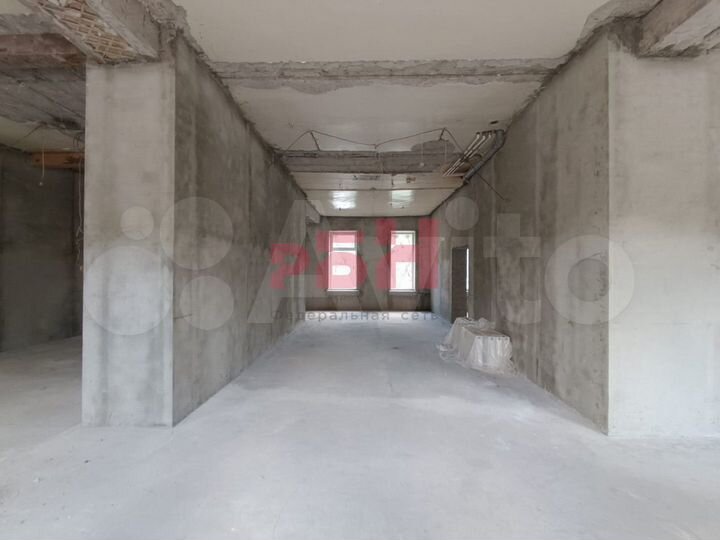 Торговое 93м2 в центре Тюмени