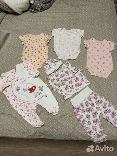 Одежда пакетом для новорожденной девочки 56-62