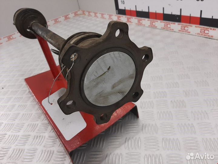 Полуось задняя (приводной вал, шрус) Nissan R51