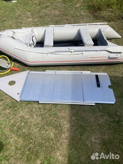 Лодка 320+мотор меркури 3.3