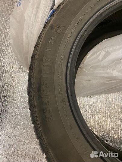 Continental ContiIceContact 4x4 235/55 R17