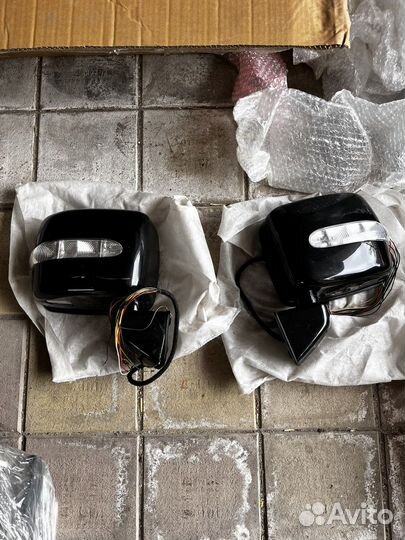 Боковые зеркала G55