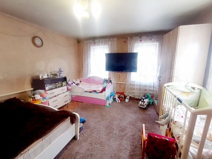 Дом 56 м² на участке 1 сот.