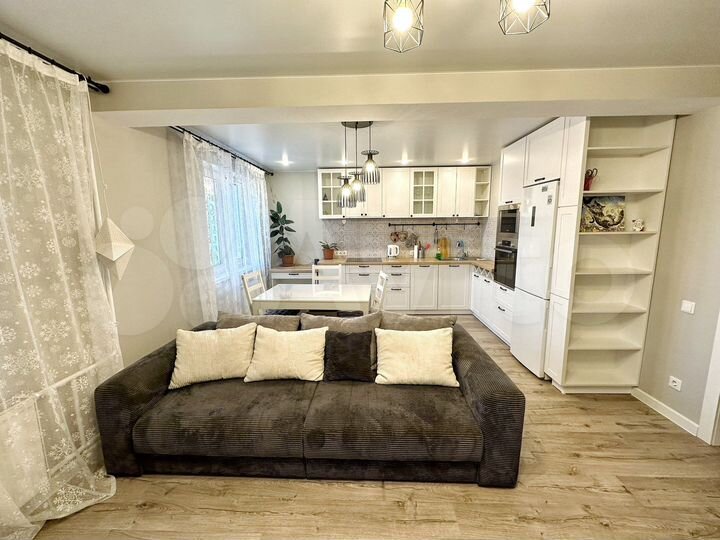 2-к. квартира, 66 м², 12/12 эт.