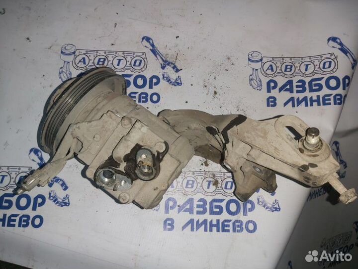 Компрессор кондиционера Toyota Corolla AE100 4AFE