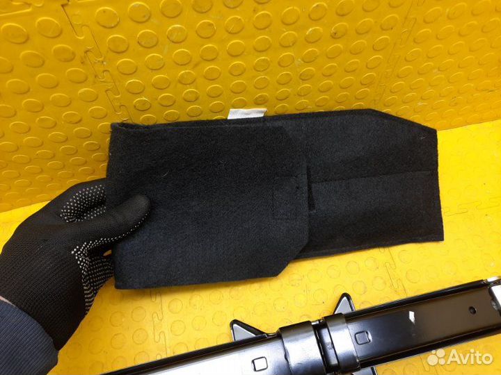 Б/У домкрат В хорошем состоянии, оригиналnnУ нас