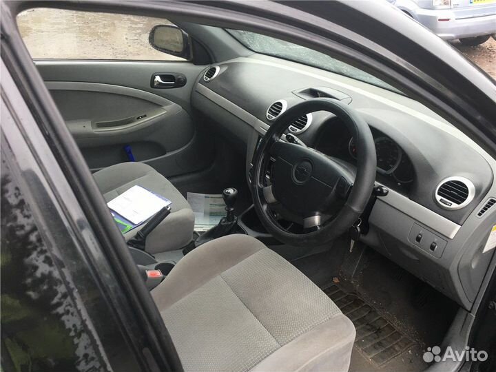 Разбор на запчасти Chevrolet Lacetti