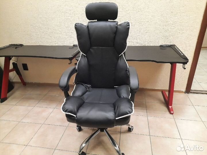 Офисное кресло