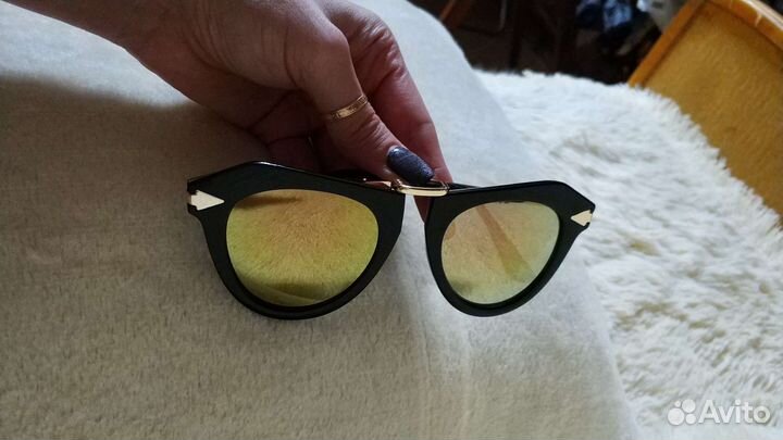 Солнцезащитные очки женские