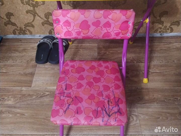 Детский стол и стул