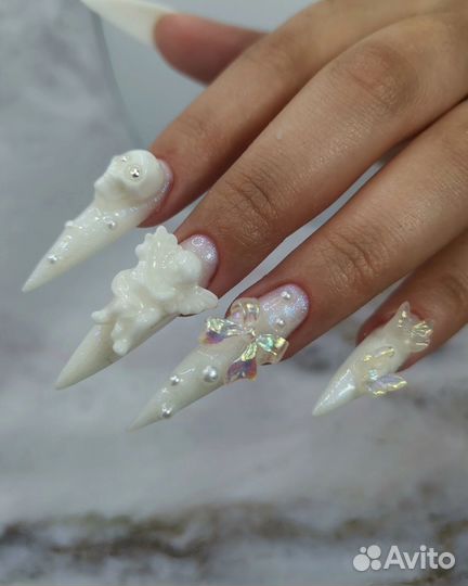 Маникюр педикюр