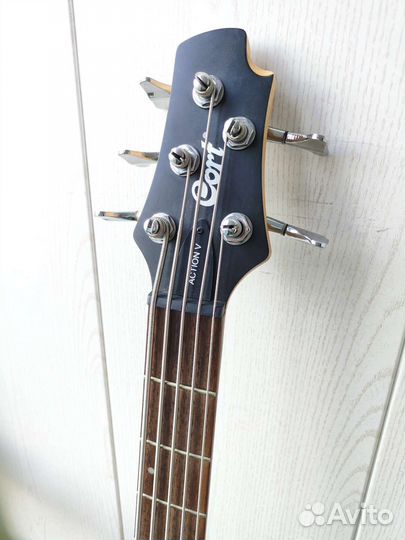 Бас гитара Cort Action V (5 струн)