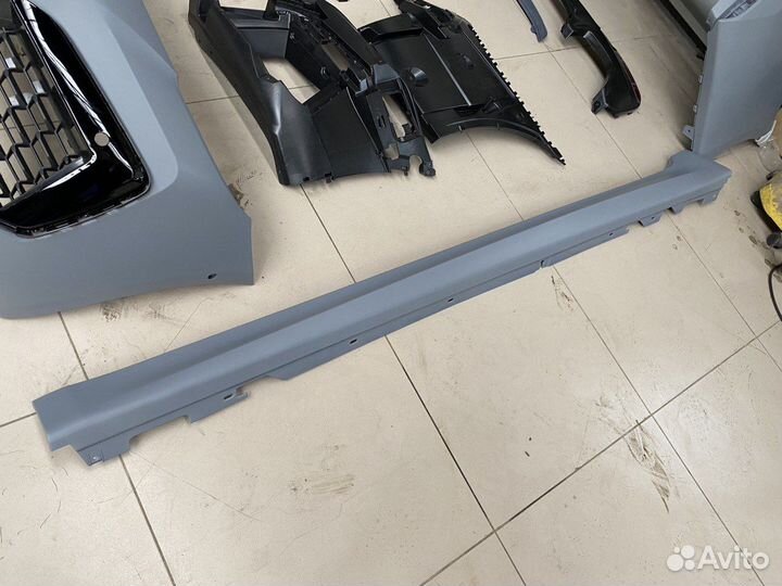 Мпакет рестайлинг обвес BMW G30 LCI