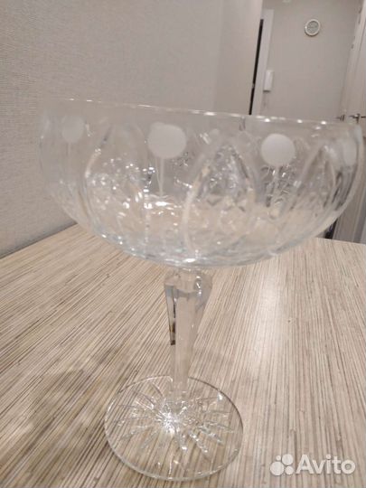 Хрустальные вазы