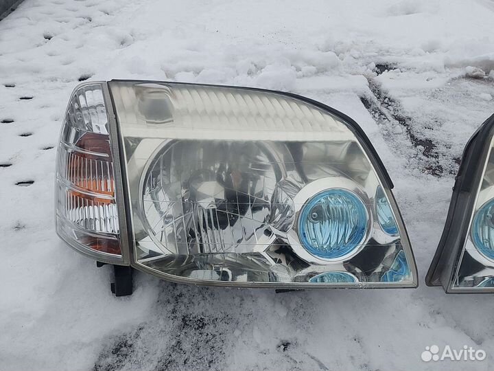 Фара Ниссан Х Трейл X Treil оригинал