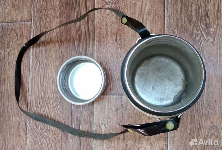 Фляги 2,2 литра. Котелок туристский 5 литров