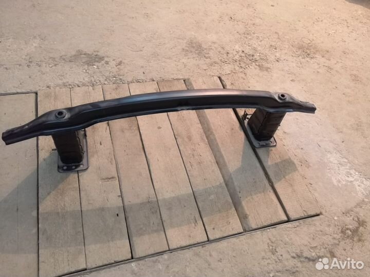 Балка передняя X5 E70