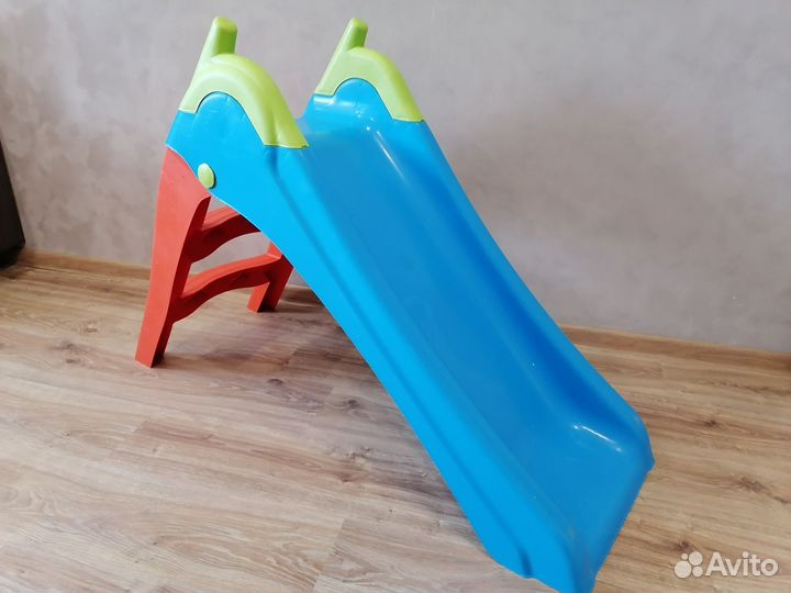 Детская горка пластиковая