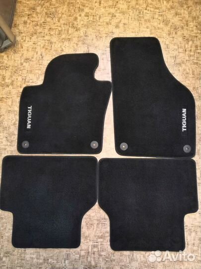 Ворсовые коврики фирменные для Wolksvagen Tiguan