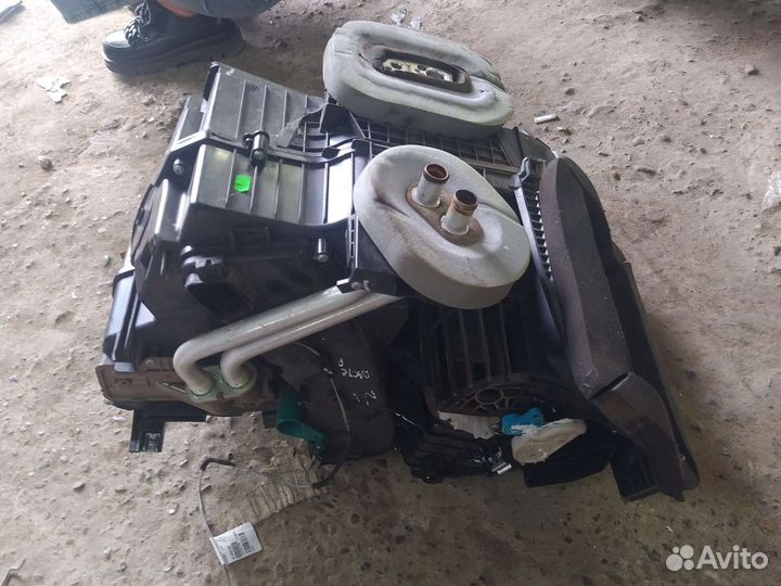 Корпус отопителя в сборе печка Рено Дастер